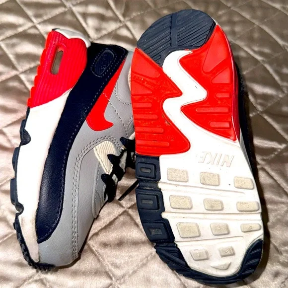 Nike Air Max 90 LTR Baby/Toddler Shoes Light Smoke
Size 6 1/2 - Picture 6 of 8